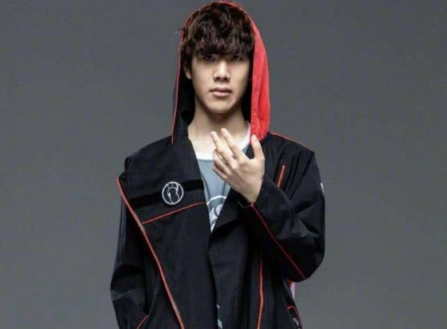 有望连胜卫冕？DK成为本届S赛唯一不败队伍