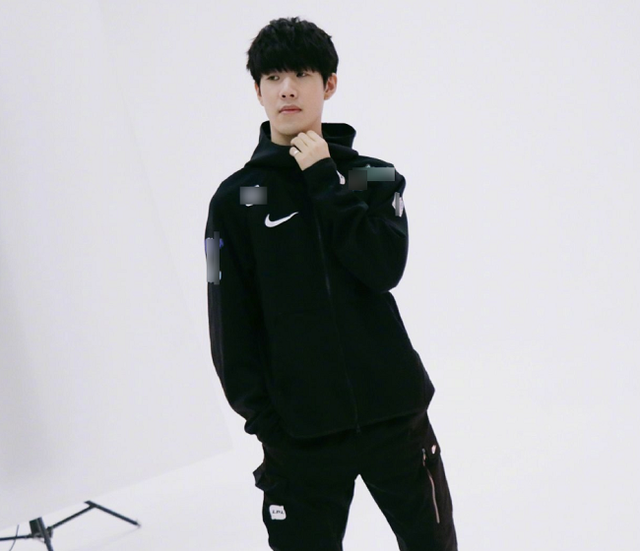 【战报】2021KPL春季赛常规赛第二轮W3D1，西安WE 3-0 上海EDG.M